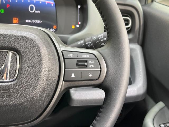 フリード クロスター 登録済未使用車 両側電動ドア 衝突被害軽減システム レーダークルーズ 禁煙車 コーナーセンサー スマートキー LEDヘッド オートハイビーム オートライト オートエアコン 純正15インチアルミ(4枚目)