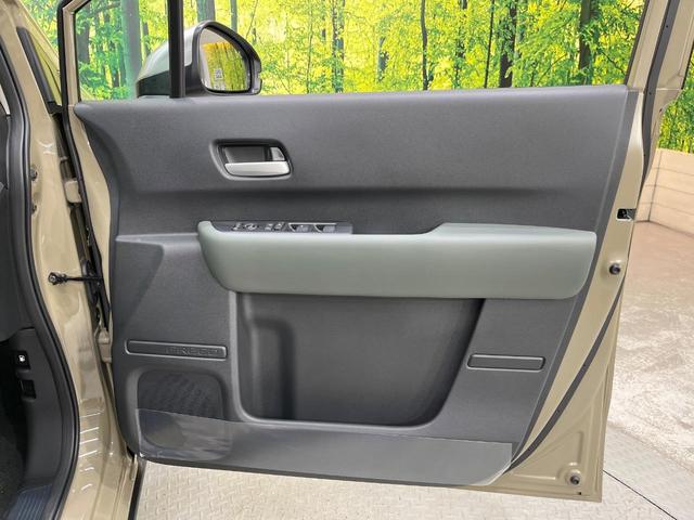 フリード クロスター 登録済未使用車 両側電動ドア 衝突被害軽減システム レーダークルーズ 禁煙車 コーナーセンサー スマートキー LEDヘッド オートハイビーム オートライト オートエアコン 純正15インチアルミ(48枚目)