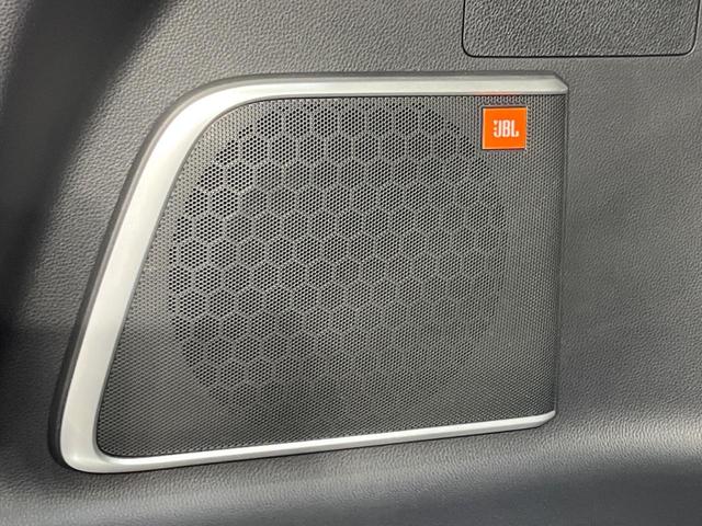 ハリアーハイブリッド Ｚ　レザーパッケージ　パノラマルーフ　純正１２．３型ナビ　全周囲カメラ　ＪＢＬサウンド　禁煙車　電動リアゲート　レザーシート　前席シートエアコン　ドラレコ　コーナーセンサー　ブラインドスポットモニター　ＬＥＤヘッド（6枚目）