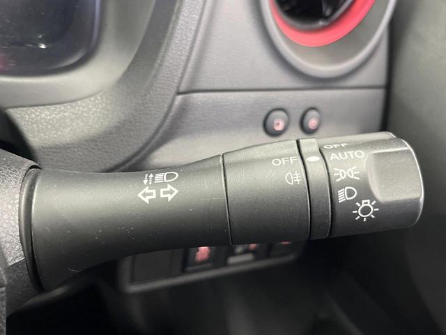 ノート ｅ－パワーニスモ　純正ナビ　全周囲カメラ　衝突軽減装置　禁煙車　コーナーセンサー　スマートキー　ＥＴＣ　デジタルミラー　オートライト　オートエアコン　純正１６インチアルミホイール　Ｂｌｕｅｔｏｏｔｈ　ＣＤ（35枚目）