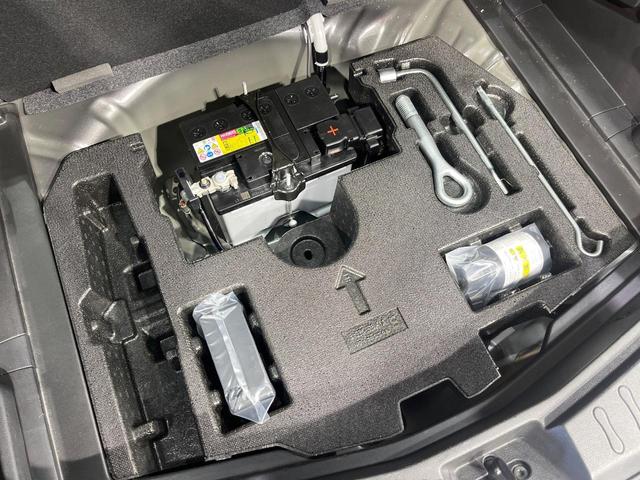 ノート ｅ－パワーニスモ　純正ナビ　全周囲カメラ　衝突軽減装置　禁煙車　コーナーセンサー　スマートキー　ＥＴＣ　デジタルミラー　オートライト　オートエアコン　純正１６インチアルミホイール　Ｂｌｕｅｔｏｏｔｈ　ＣＤ（59枚目）