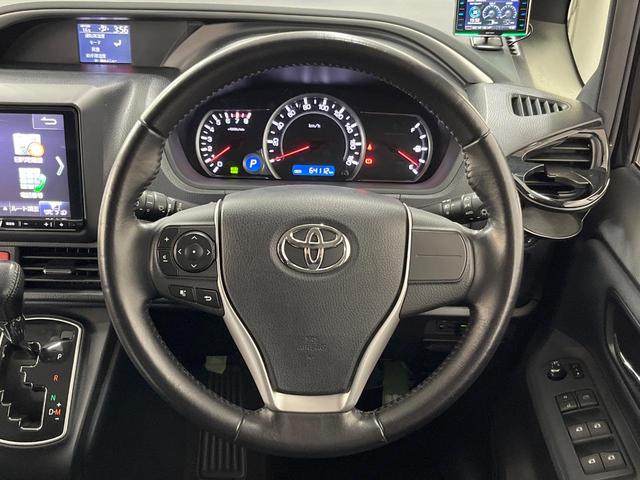 ヴォクシー ZS 煌 9型ナビ 後席モニター バックカメラ 両側電動ドア 禁煙車 ドラレコ スマートキー LEDヘッド ビルトインETC オートライト デュアルエアコン 純正16インチアルミ Bluetooth CD(12枚目)