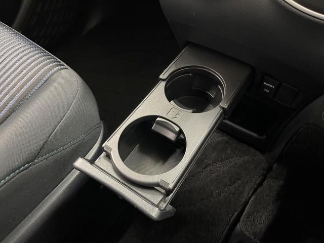 ヴォクシー ZS 煌 9型ナビ 後席モニター バックカメラ 両側電動ドア 禁煙車 ドラレコ スマートキー LEDヘッド ビルトインETC オートライト デュアルエアコン 純正16インチアルミ Bluetooth CD(45枚目)