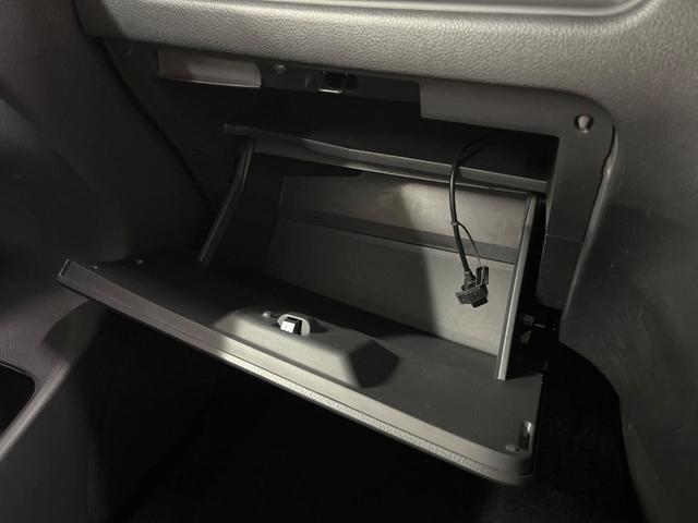 セレナ ハイウェイスターG S-ハイブリッド 純正8型ナビ 後席モニター 全周囲カメラ 両側電動スライドドア 衝突軽減装置 LEDヘッド クルコン ETC Bluetooth フルセグTV ドラレコ オートエアコン アイドリングストップ(60枚目)