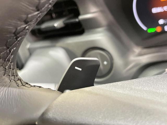 ヴェゼル e:HEV Z 純正9型ナビ 全周囲カメラ ブラインドスポットモニター レーダークルーズ ETC Bluetooth フルセグTV 衝突軽減装置 LEDヘッド 置くだけ充電 パドルシフト 電動リアゲート(27枚目)