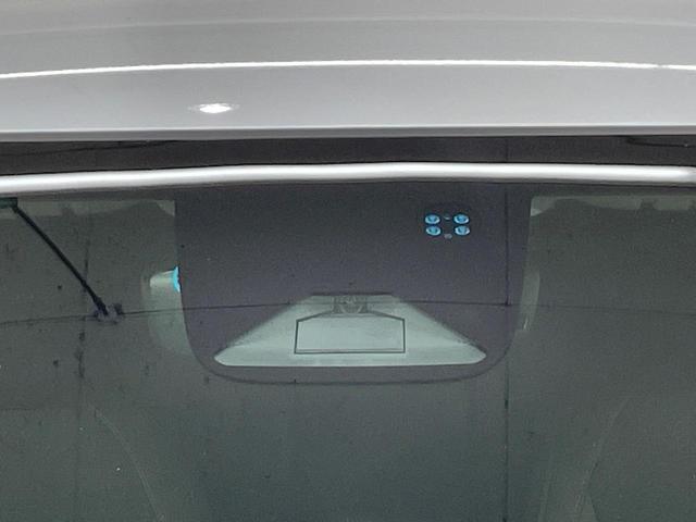 ヴェゼル e:HEV Z 純正9型ナビ 全周囲カメラ ブラインドスポットモニター レーダークルーズ ETC Bluetooth フルセグTV 衝突軽減装置 LEDヘッド 置くだけ充電 パドルシフト 電動リアゲート(34枚目)