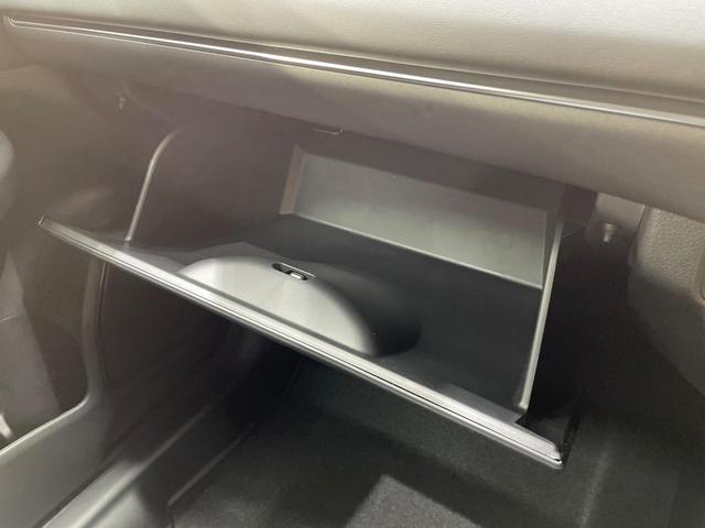 ヴェゼル e:HEV Z 純正9型ナビ 全周囲カメラ ブラインドスポットモニター レーダークルーズ ETC Bluetooth フルセグTV 衝突軽減装置 LEDヘッド 置くだけ充電 パドルシフト 電動リアゲート(60枚目)