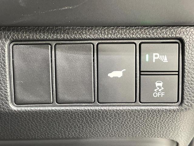 ヴェゼル e:HEV Z 純正9型ナビ 全周囲カメラ ブラインドスポットモニター レーダークルーズ ETC Bluetooth フルセグTV 衝突軽減装置 LEDヘッド 置くだけ充電 パドルシフト 電動リアゲート(74枚目)