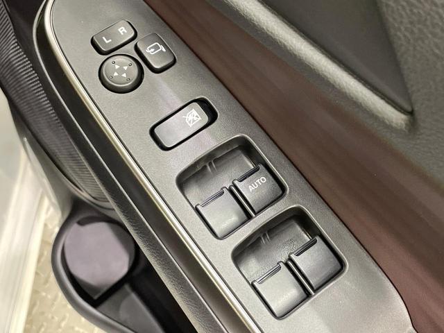 ソリオバンディット ハイブリッドMV 純正9型ナビ 全周囲カメラ ブラインドスポットモニター ヘッドアップディスプレイ 衝突軽減装置 LEDヘッド レーダークルーズ Bluetooth サーキュレーター オートエアコン シートヒーター(36枚目)