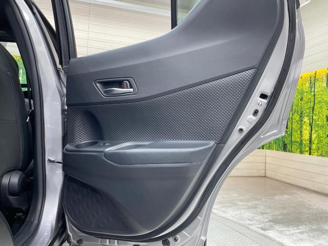 C-HR S SDナビ バックカメラ 衝突軽減 レーダークルーズ Bluetooth 禁煙車 ドラレコ スマートキー ETC オートハイビーム オートライト デュアルエアコン オートホールド(48枚目)