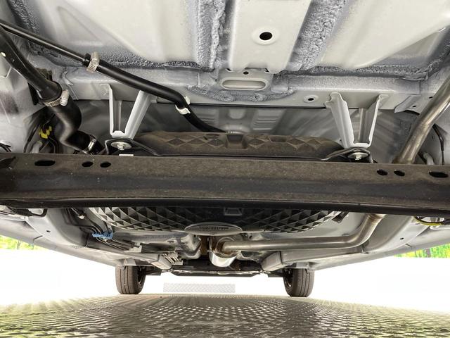 ムーヴキャンバス ストライプスＧ　届出済未使用車　両側電動ドア　純正ＳＤナビ　バックカメラ　衝突被害軽減システム　コーナーセンサー　スマートキー　ＬＥＤヘッド　オートライト　オートエアコン　Ｂｌｕｅｔｏｏｔｈ　ＣＤ　ＤＶＤ再生（19枚目）