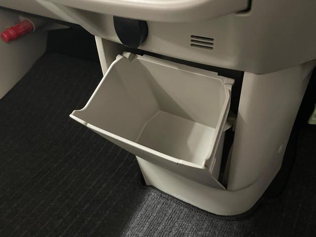 ルークス S CDオーディオ 衝突軽減 禁煙車 コーナーセンサー キーレス シートリフター 車線逸脱警報機能 ハイビームアシスト ヘッドライトレベライザー オートライト パワーステアリング パワーウィンドウ(32枚目)