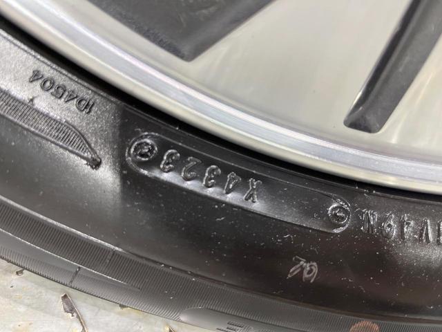 セレナ ｅ－パワー　ハイウェイスターＶ　両側電動ドア　純正１０型ナビ　後席モニター　バックカメラ　衝突軽減　プロパイロット　禁煙車　ドラレコ　コーナーセンサー　スマートキー　ＬＥＤヘッド　ＬＥＤフォグ　ビルトインＥＴＣ　オートハイビーム（57枚目）