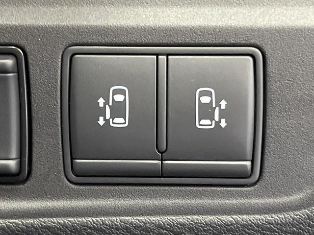 セレナ ｅ－パワー　ハイウェイスターＶ　両側電動スライド　純正１０型ナビ　全周囲カメラ　衝突軽減　プロパイロット　禁煙車　ドラレコ　コーナーセンサー　スマートキー　ＬＥＤヘッド　ＬＥＤフォグ　ビルトインＥＴＣ　オートライト　オートエアコン（5枚目）