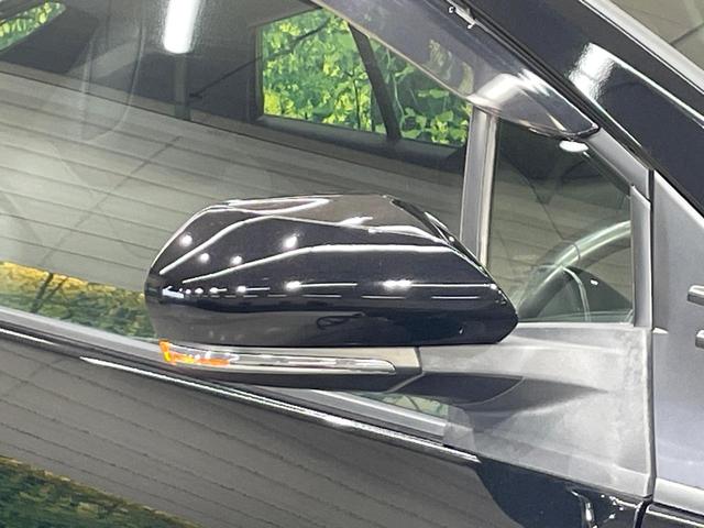 プリウス Ａツーリングセレクション　ＢＩＧＸ９型ナビ　バックカメラ　衝突軽減　レーダークルーズ　禁煙車　ハーフレザーシート　コーナーセンサー　スマートキー　シートヒーター　ＬＥＤヘッド　ビルトインＥＴＣ　オートハイビーム　オートライト（42枚目）