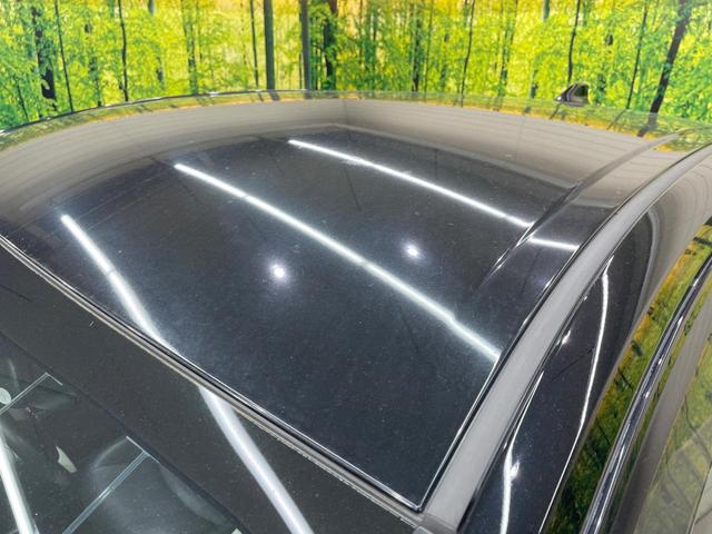 プリウス Ａツーリングセレクション　ＢＩＧＸ９型ナビ　バックカメラ　衝突軽減　レーダークルーズ　禁煙車　ハーフレザーシート　コーナーセンサー　スマートキー　シートヒーター　ＬＥＤヘッド　ビルトインＥＴＣ　オートハイビーム　オートライト（43枚目）