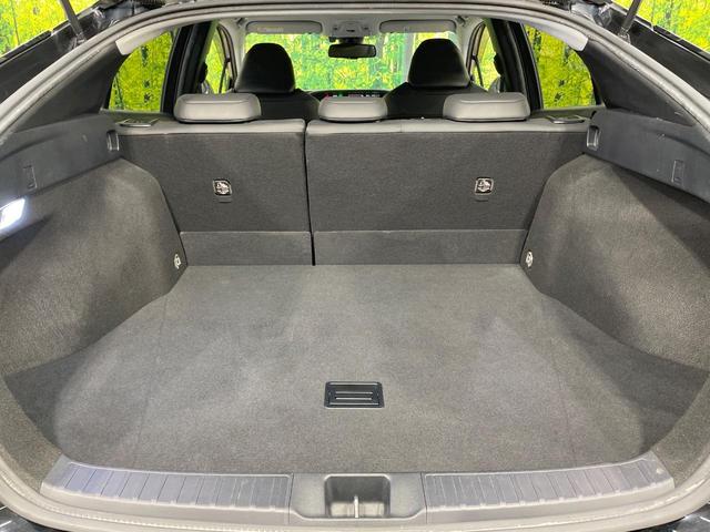 プリウス Ａツーリングセレクション　ＢＩＧＸ９型ナビ　バックカメラ　衝突軽減　レーダークルーズ　禁煙車　ハーフレザーシート　コーナーセンサー　スマートキー　シートヒーター　ＬＥＤヘッド　ビルトインＥＴＣ　オートハイビーム　オートライト（47枚目）