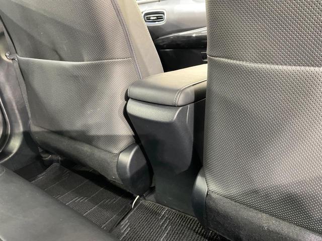 プリウス Ａツーリングセレクション　ＢＩＧＸ９型ナビ　バックカメラ　衝突軽減　レーダークルーズ　禁煙車　ハーフレザーシート　コーナーセンサー　スマートキー　シートヒーター　ＬＥＤヘッド　ビルトインＥＴＣ　オートハイビーム　オートライト（58枚目）