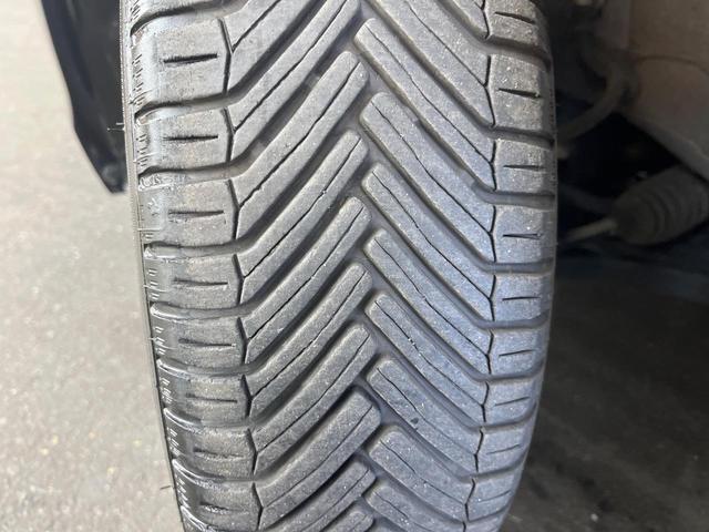 ソリオバンディット ハイブリッドＭＶ　両側電動スライド　ＳＤナビ　バックカメラ　衝突軽減　禁煙車　シートヒーター　ドラレコ　スマートキー　ＬＥＤヘッドライト　ビルトインＥＴＣ　クルコン　オートライト　オートエアコン　アイドリングストップ（56枚目）