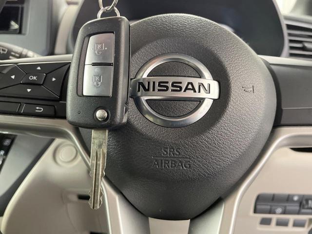 ルークス S CDオーディオ 衝突被害軽減システム 禁煙車 両側スライドドア コーナーセンサー オートライト アイドリングストップ 電動格納ミラー ヘッドライトレベライザー(6枚目)