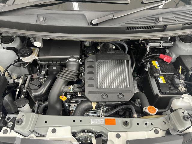 ルーミー カスタムＧ－Ｔ　純正９型ＤＡ　ターボ　両側電動ドア　全周囲カメラ　衝突被害軽減システム　レーダークルーズ　禁煙車　スマートキー　ＬＥＤヘッド　ビルトインＥＴＣ　オートハイビーム　車線逸脱警報　オートライト（18枚目）