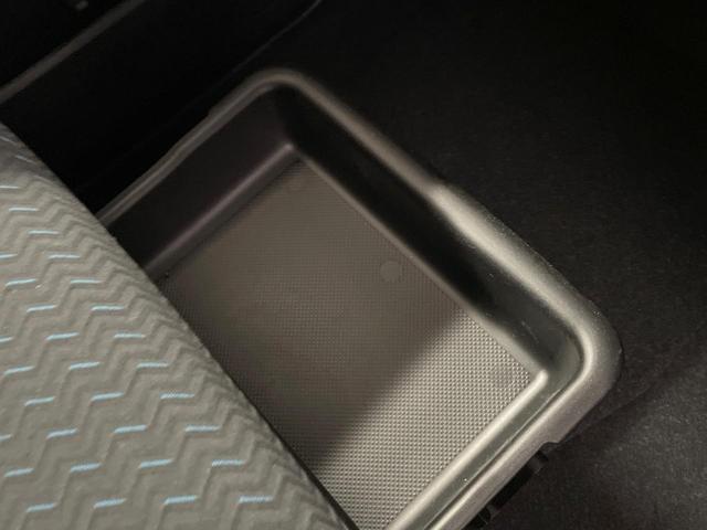 ルーミー カスタムＧ－Ｔ　純正９型ＤＡ　ターボ　両側電動ドア　全周囲カメラ　衝突被害軽減システム　レーダークルーズ　禁煙車　スマートキー　ＬＥＤヘッド　ビルトインＥＴＣ　オートハイビーム　車線逸脱警報　オートライト（44枚目）