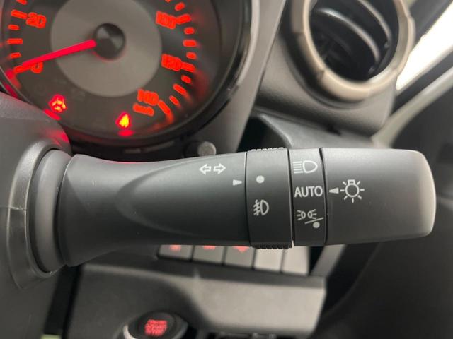 ジムニー ＸＣ　届出済未使用車　衝突軽減装置　クルーズコントロール　ＬＥＤヘッド　オートエアコン　スマートキー　プッシュスタート　純正１６インチアルミホイール　オートライト　アイドリングストップ　電動格納ドアミラー（28枚目）