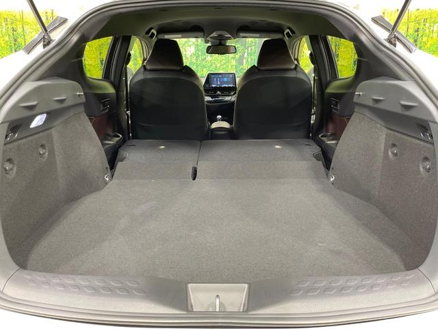 C-HR G LEDエディション 純正9型ナビ バックカメラ 衝突被害軽減システム 禁煙車 ハーフレザーシート コーナーセンサー スマートキー LEDヘッド ビルトインETC クルコン オートハイビーム オートライト オートエアコン(10枚目)