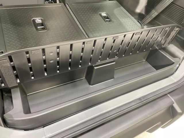 ジムニー ＸＣ　４ＷＤ　ターボ　届出済未使用車　衝突被害軽減システム　コーナーセンサー　スマートキー　ＬＥＤヘッド　クルコン　オートハイビーム　車線逸脱警報　オートライト　オートエアコン　純正１５インチアルミ（40枚目）