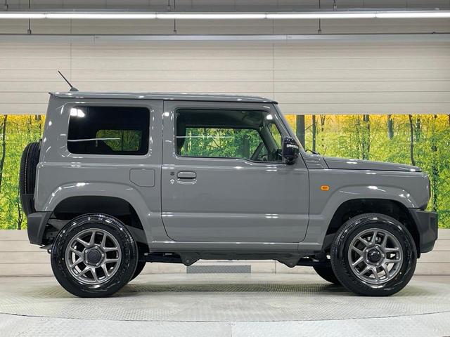 ジムニー ＸＣ　４ＷＤ　ターボ　届出済未使用車　衝突被害軽減システム　コーナーセンサー　スマートキー　ＬＥＤヘッド　クルコン　オートハイビーム　車線逸脱警報　オートライト　オートエアコン　純正１５インチアルミ（48枚目）