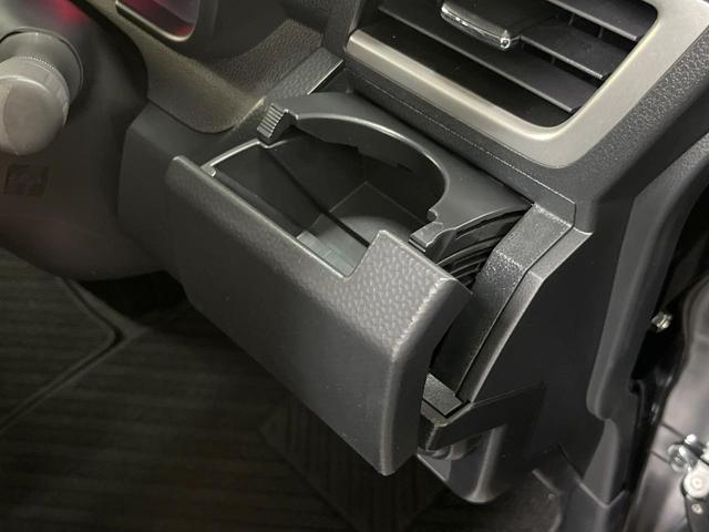 ルーミー カスタムG 純正ディスプレイオーディオ 両側電動ドア 全周囲カメラ 衝突被害軽減システム 禁煙車 コーナーセンサー スマートキー LEDヘッド オートハイビーム オートライト オートエアコン 純正15インチアルミ(38枚目)