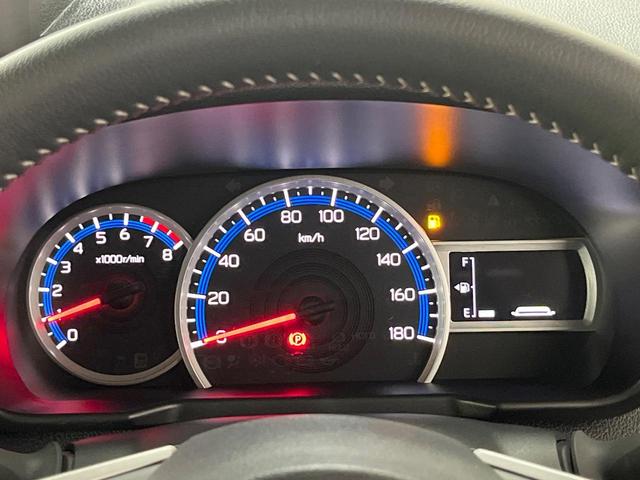 ルーミー カスタムG 純正ディスプレイオーディオ 両側電動ドア 全周囲カメラ 衝突被害軽減システム 禁煙車 コーナーセンサー スマートキー LEDヘッド オートハイビーム オートライト オートエアコン 純正15インチアルミ(39枚目)