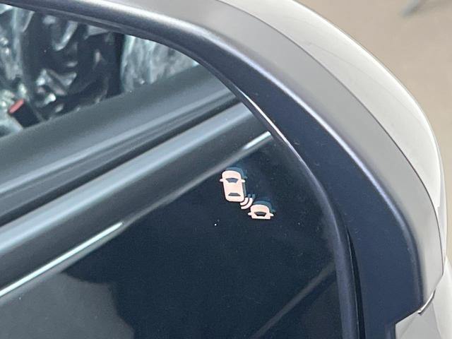 ステップワゴン e:HEVスパーダ 純正11.4型ナビ Bカメ 登録済未使用車 両側電動ドア レーダークルーズ 電動リアゲート コーナーセンサー スマートキー LEDヘッド オートハイビーム 車線逸脱警報(28枚目)