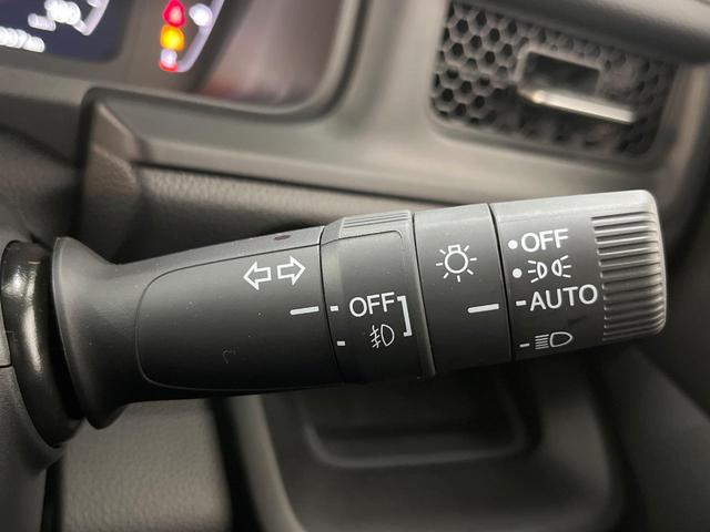 ステップワゴン e:HEVスパーダ 純正11.4型ナビ Bカメ 登録済未使用車 両側電動ドア レーダークルーズ 電動リアゲート コーナーセンサー スマートキー LEDヘッド オートハイビーム 車線逸脱警報(33枚目)