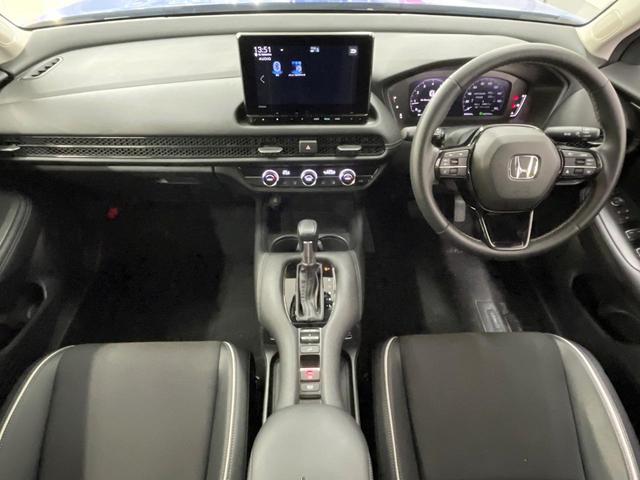 ZR-V X 純正8型ナビ バックカメラ 衝突軽減装置 ETC レーダークルーズ 禁煙車 電動リアゲート コーナーセンサー スマートキー LEDヘッド 純正18インチアルミ オートハイビーム 車線逸脱警報(2枚目)