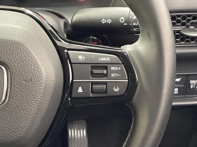 ZR-V X 純正8型ナビ バックカメラ 衝突軽減装置 ETC レーダークルーズ 禁煙車 電動リアゲート コーナーセンサー スマートキー LEDヘッド 純正18インチアルミ オートハイビーム 車線逸脱警報(5枚目)