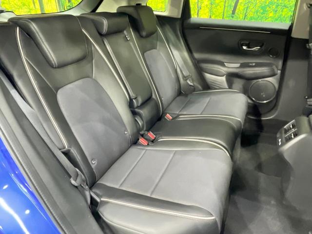 ZR-V X 純正8型ナビ バックカメラ 衝突軽減装置 ETC レーダークルーズ 禁煙車 電動リアゲート コーナーセンサー スマートキー LEDヘッド 純正18インチアルミ オートハイビーム 車線逸脱警報(9枚目)