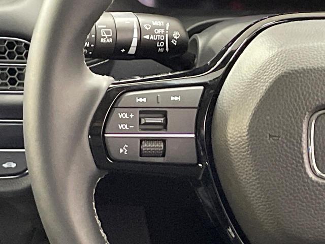 ZR-V X 純正8型ナビ バックカメラ 衝突軽減装置 ETC レーダークルーズ 禁煙車 電動リアゲート コーナーセンサー スマートキー LEDヘッド 純正18インチアルミ オートハイビーム 車線逸脱警報(27枚目)