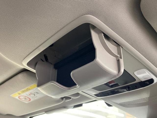 ZR-V X 純正8型ナビ バックカメラ 衝突軽減装置 ETC レーダークルーズ 禁煙車 電動リアゲート コーナーセンサー スマートキー LEDヘッド 純正18インチアルミ オートハイビーム 車線逸脱警報(42枚目)