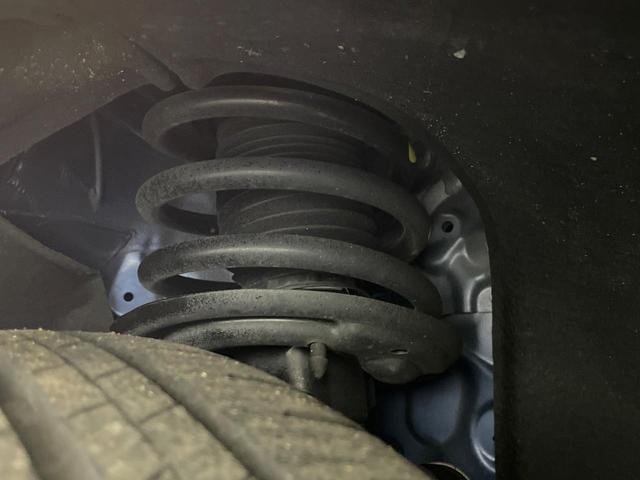 ZR-V X 純正8型ナビ バックカメラ 衝突軽減装置 ETC レーダークルーズ 禁煙車 電動リアゲート コーナーセンサー スマートキー LEDヘッド 純正18インチアルミ オートハイビーム 車線逸脱警報(45枚目)