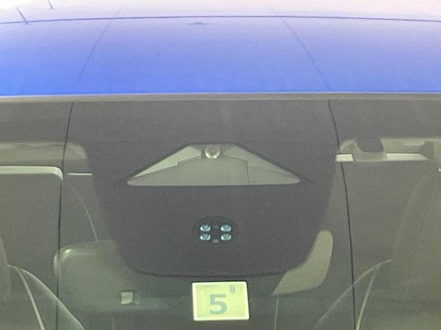 ZR-V X 純正8型ナビ バックカメラ 衝突軽減装置 ETC レーダークルーズ 禁煙車 電動リアゲート コーナーセンサー スマートキー LEDヘッド 純正18インチアルミ オートハイビーム 車線逸脱警報(46枚目)