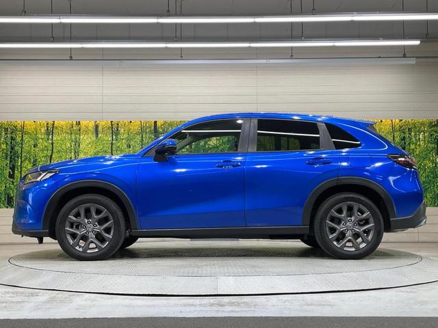 ZR-V X 純正8型ナビ バックカメラ 衝突軽減装置 ETC レーダークルーズ 禁煙車 電動リアゲート コーナーセンサー スマートキー LEDヘッド 純正18インチアルミ オートハイビーム 車線逸脱警報(59枚目)