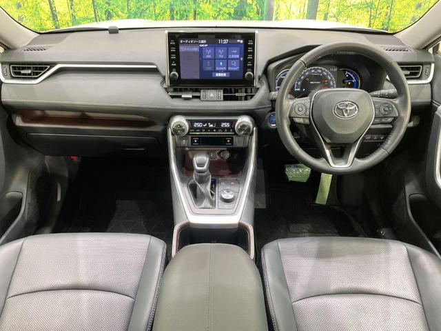 ＲＡＶ４ ハイブリッドＧ　純正９型ＤＡ　全周囲カメラ　衝突軽減装置　レーダークルーズ　ブラインドスポットモニター　シートヒーター　シートベンチレーション　パワーシート　電動リアゲート　ステアリングヒーター　ドラレコ　ＥＴＣ（2枚目）