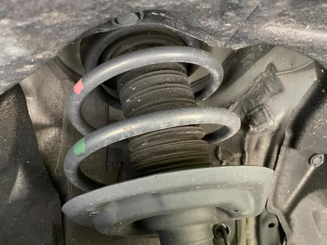 ＲＡＶ４ ハイブリッドＧ　純正９型ＤＡ　全周囲カメラ　衝突軽減装置　レーダークルーズ　ブラインドスポットモニター　シートヒーター　シートベンチレーション　パワーシート　電動リアゲート　ステアリングヒーター　ドラレコ　ＥＴＣ（20枚目）