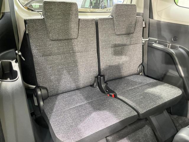 シエンタ ハイブリッドＺ　純正１０．５型ナビ　純正１５インチアルミホイール　両側電動スライドドア　衝突軽減装置　ＬＥＤヘッド　Ｂｌｕｅｔｏｏｔｈ　ＥＴＣ　バックカメラ　レーダークルーズ　１００Ｖ電源　オートエアコン（10枚目）