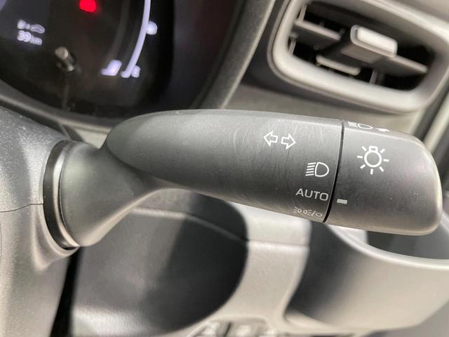 シエンタ ハイブリッドＺ　純正１０．５型ナビ　純正１５インチアルミホイール　両側電動スライドドア　衝突軽減装置　ＬＥＤヘッド　Ｂｌｕｅｔｏｏｔｈ　ＥＴＣ　バックカメラ　レーダークルーズ　１００Ｖ電源　オートエアコン（28枚目）