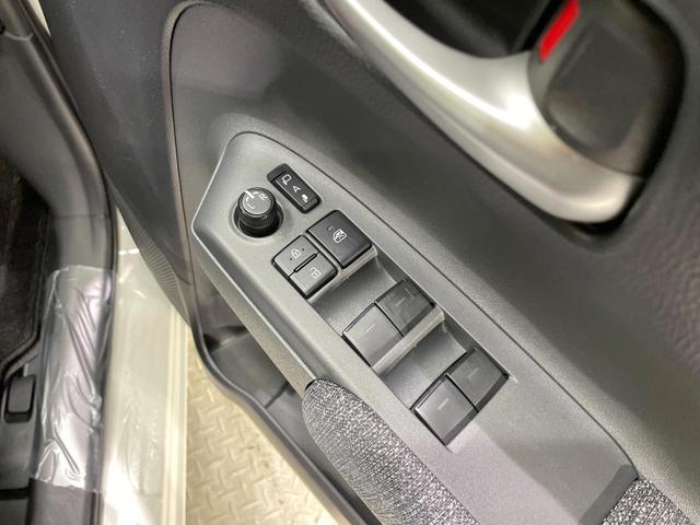 シエンタ ハイブリッドＺ　純正１０．５型ナビ　純正１５インチアルミホイール　両側電動スライドドア　衝突軽減装置　ＬＥＤヘッド　Ｂｌｕｅｔｏｏｔｈ　ＥＴＣ　バックカメラ　レーダークルーズ　１００Ｖ電源　オートエアコン（35枚目）