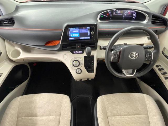 シエンタ ハイブリッドＸ　純正ナビ　衝突軽減装置　電動スライド　シートヒーター　バックカメラ　Ｂｌｕｅｔｏｏｔｈ　ＥＴＣ　ドラレコ　オートエアコン　キーレスエントリー　電動格納ドアミラー　ヘッドライトレベライザー（2枚目）