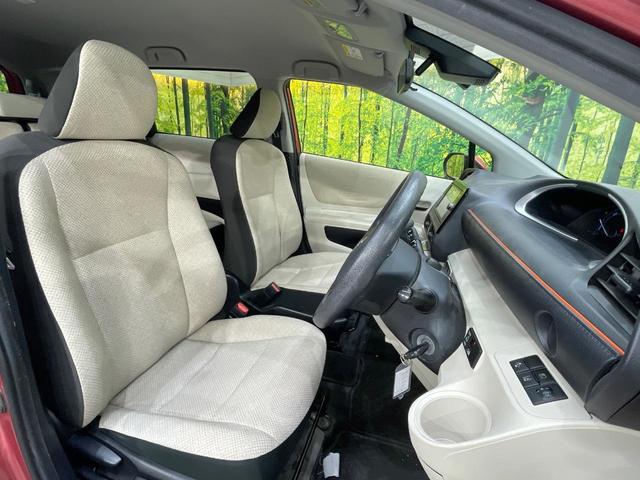 シエンタ ハイブリッドＸ　純正ナビ　衝突軽減装置　電動スライド　シートヒーター　バックカメラ　Ｂｌｕｅｔｏｏｔｈ　ＥＴＣ　ドラレコ　オートエアコン　キーレスエントリー　電動格納ドアミラー　ヘッドライトレベライザー（8枚目）