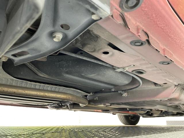 シエンタ ハイブリッドＸ　純正ナビ　衝突軽減装置　電動スライド　シートヒーター　バックカメラ　Ｂｌｕｅｔｏｏｔｈ　ＥＴＣ　ドラレコ　オートエアコン　キーレスエントリー　電動格納ドアミラー　ヘッドライトレベライザー（22枚目）